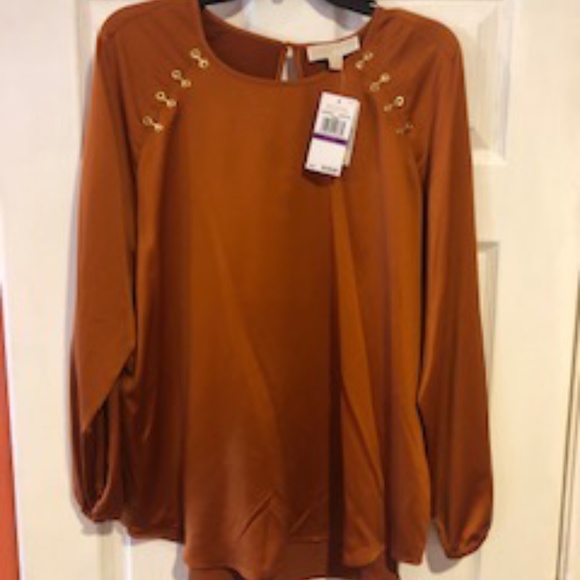 Michael Kors Tops - Lovely silky blouse